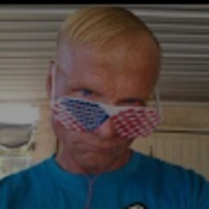 Meet your Posher, Kenneth